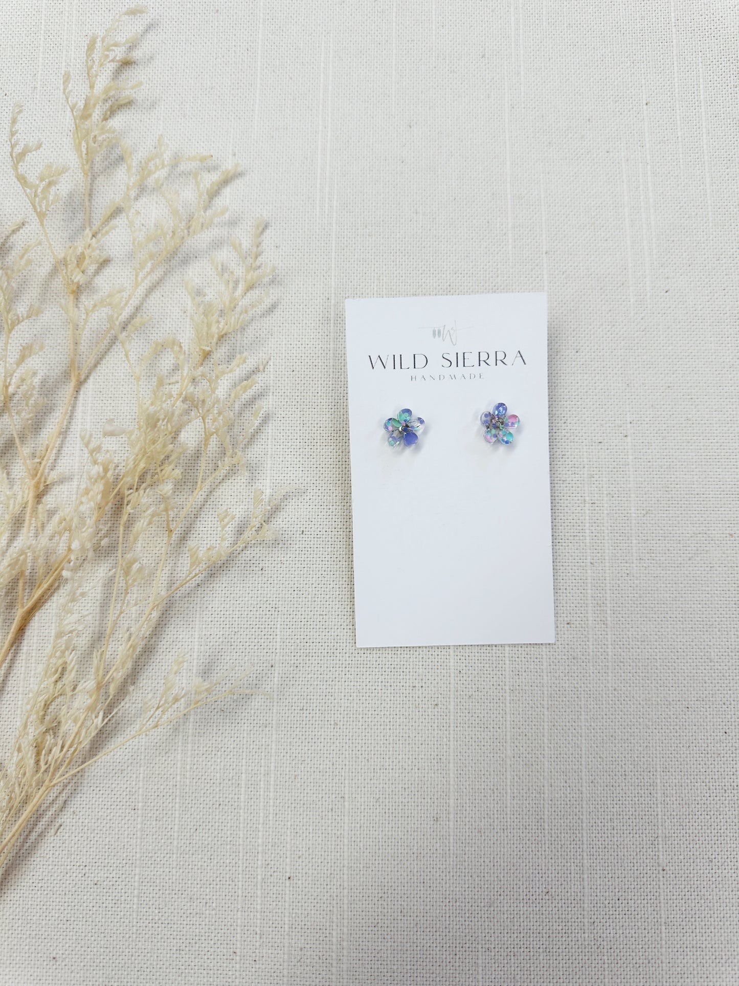 Acrylic Retro Flower Stud