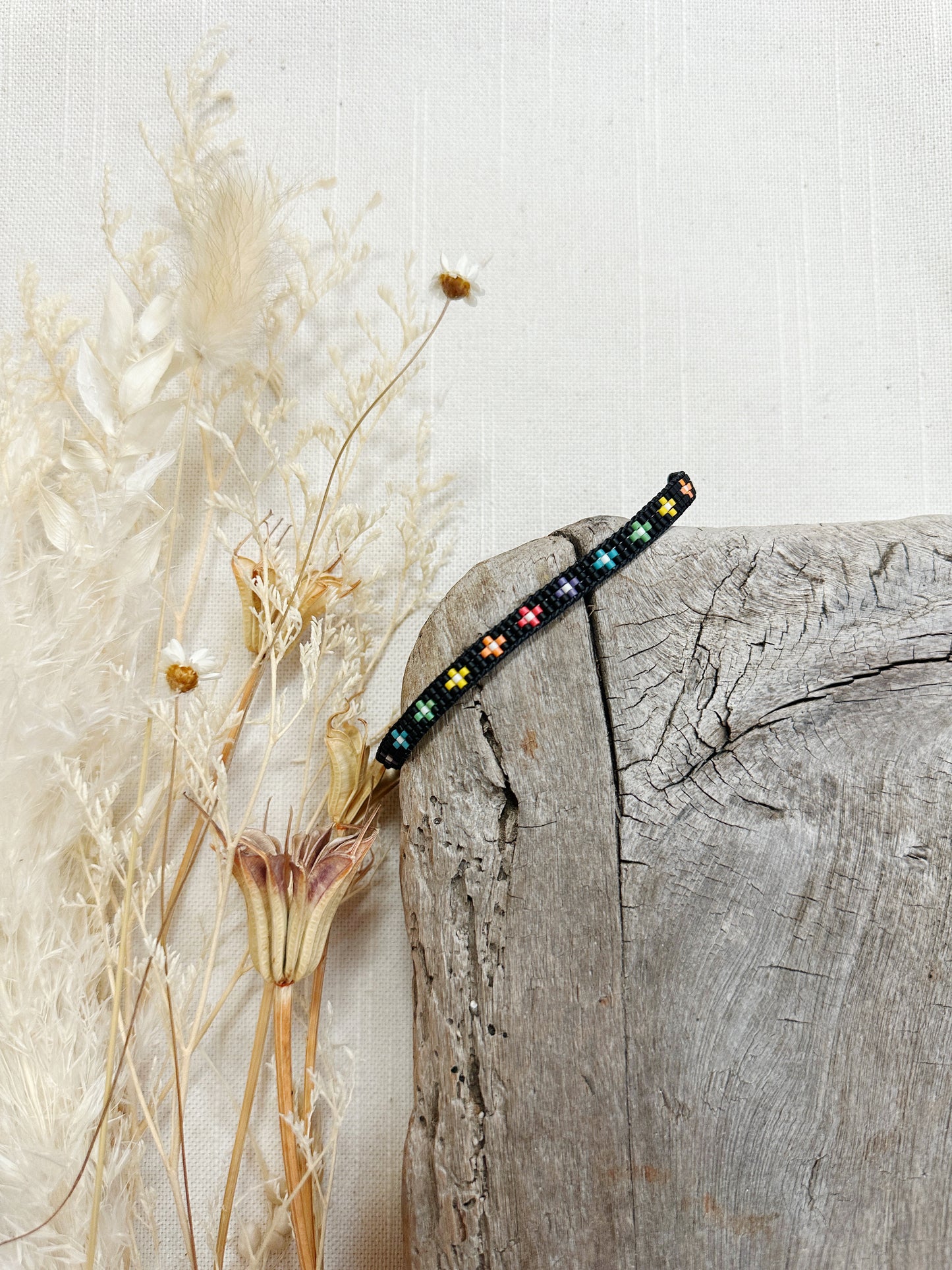 Small Floral Beaded Bracelet 1
