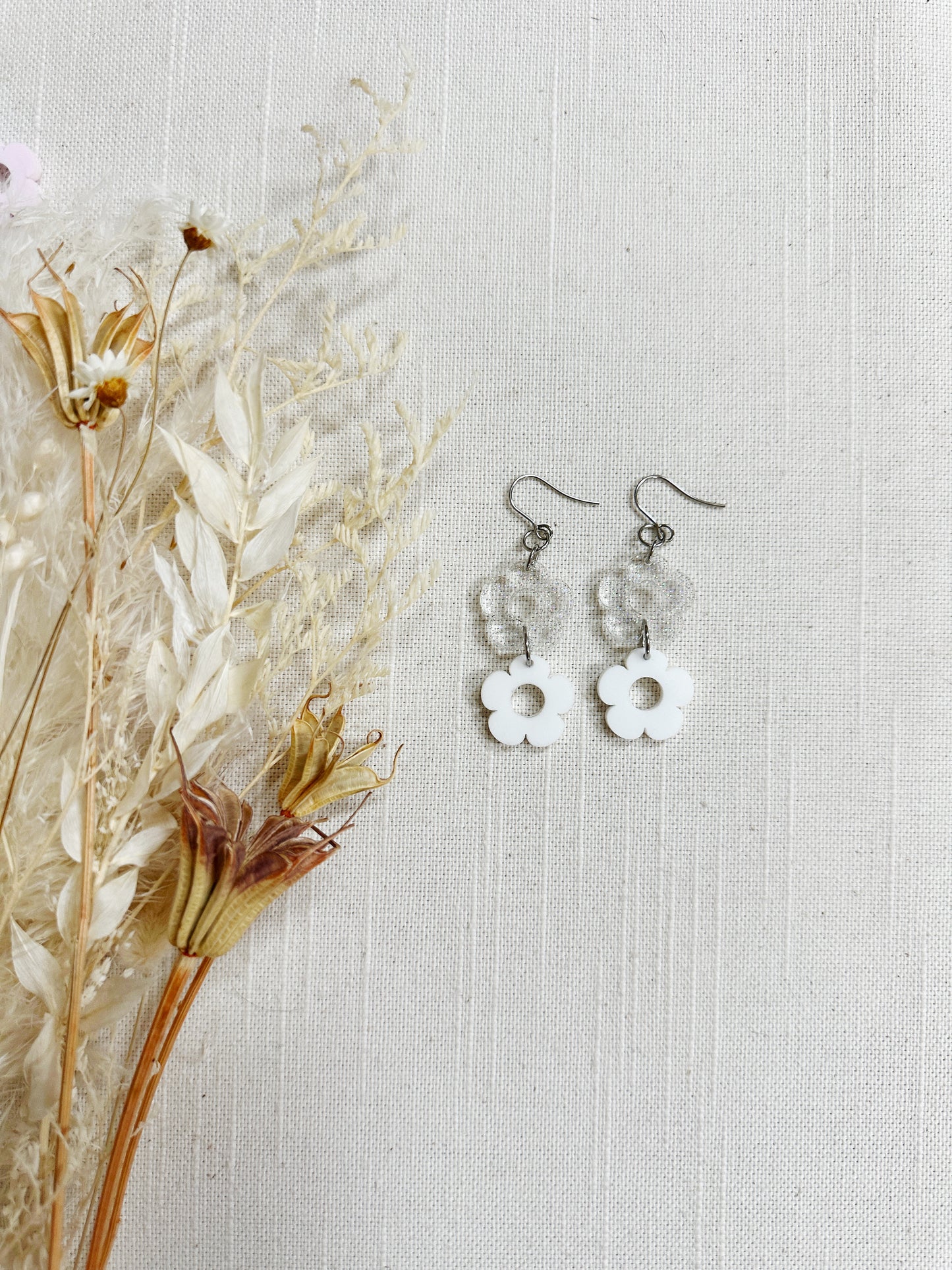 Double Acrylic Daisy