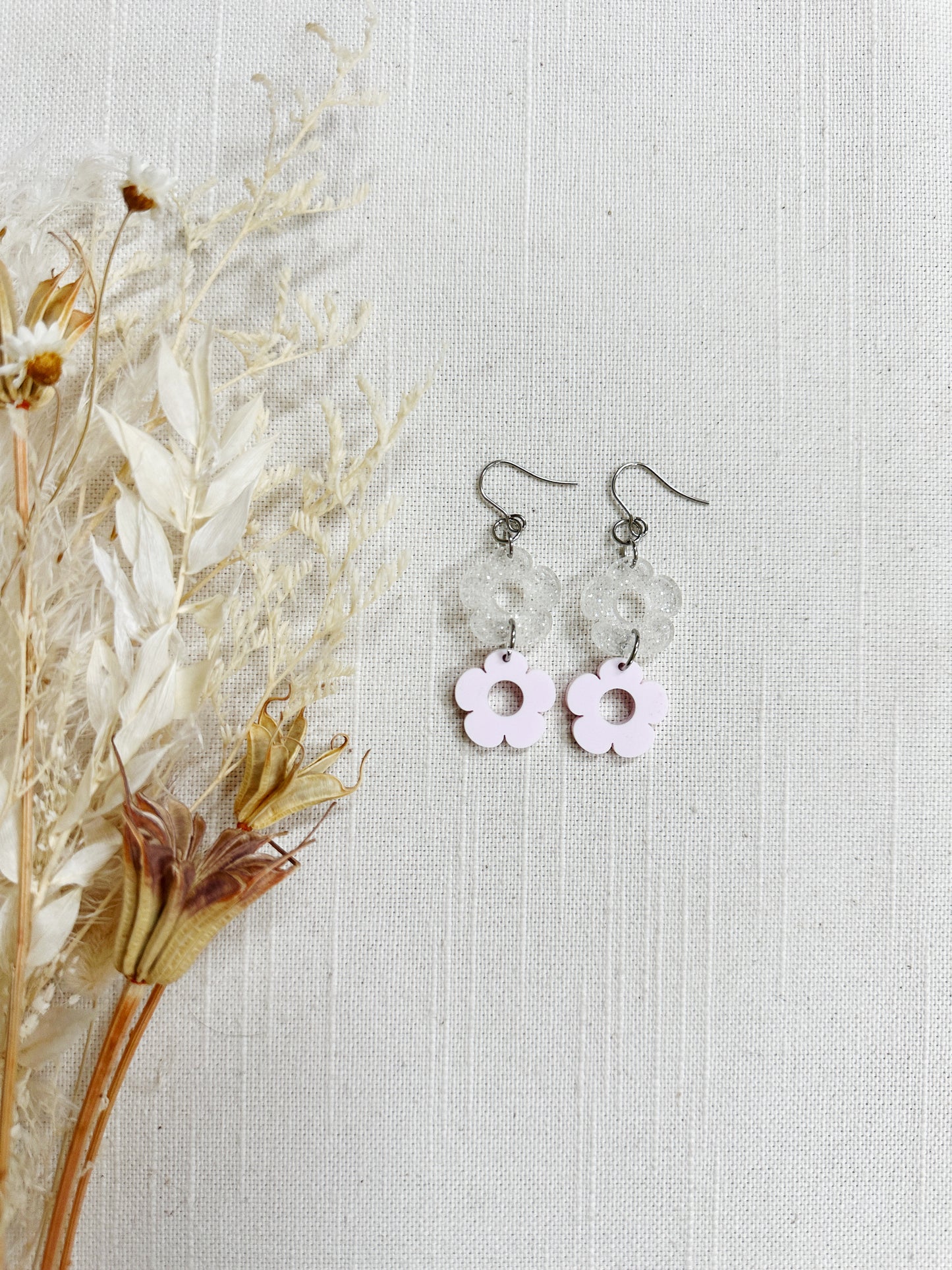 Double Acrylic Daisy