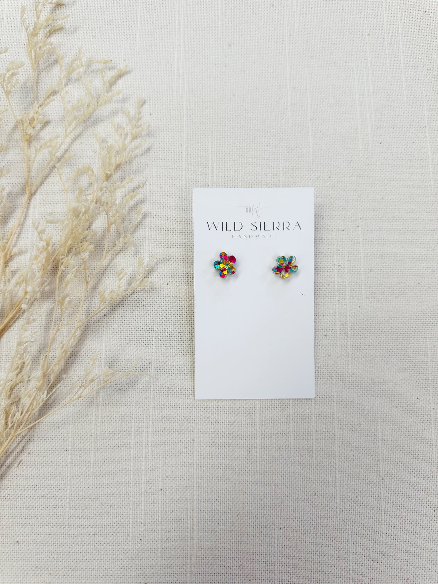 Acrylic Retro Flower Stud