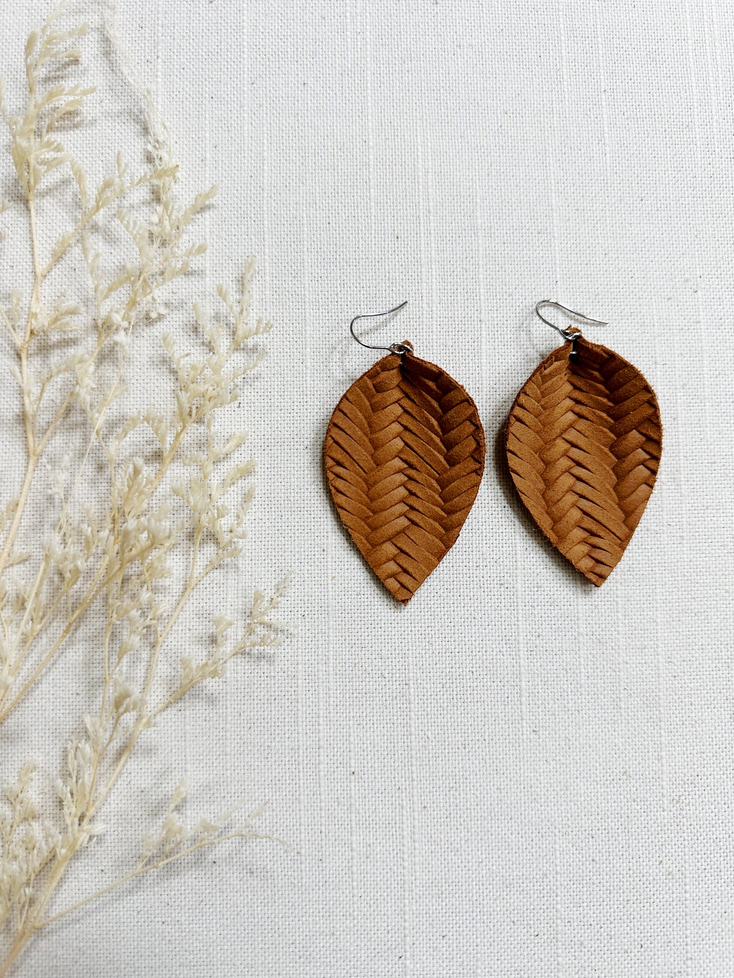 Braided Leather Leaf