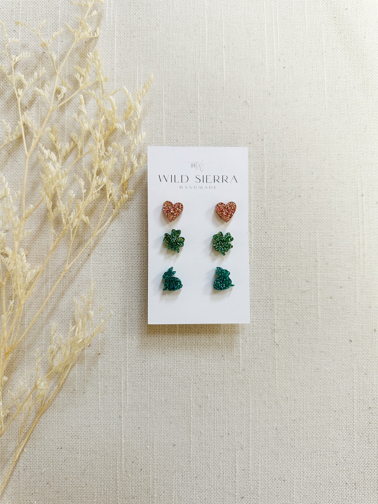 Spring Acrylic 3 Pack Studs