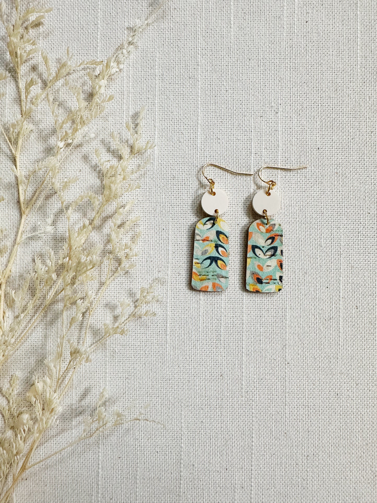 Arched Rectangle with Acrylic