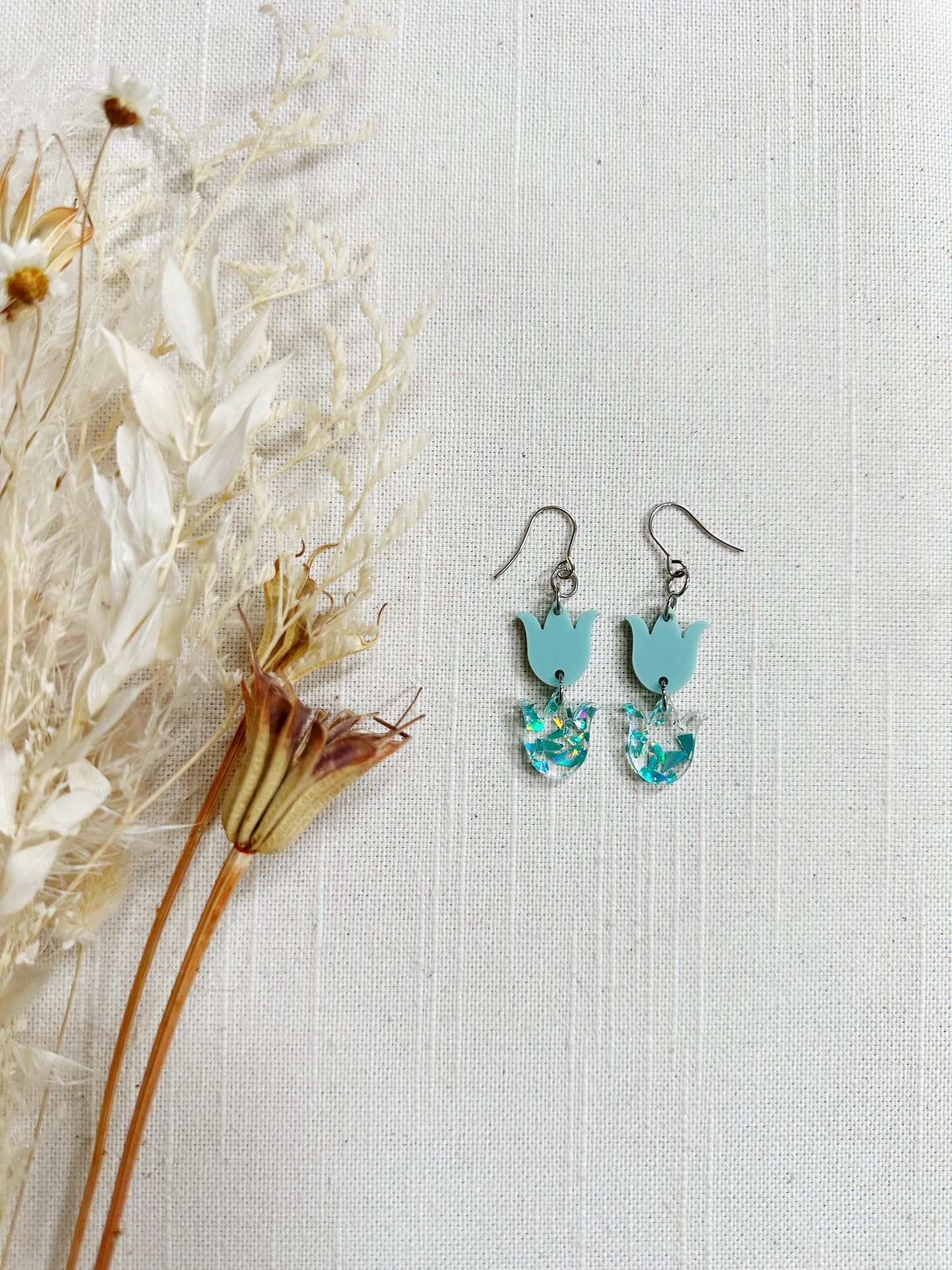 Double Tulip Acrylic