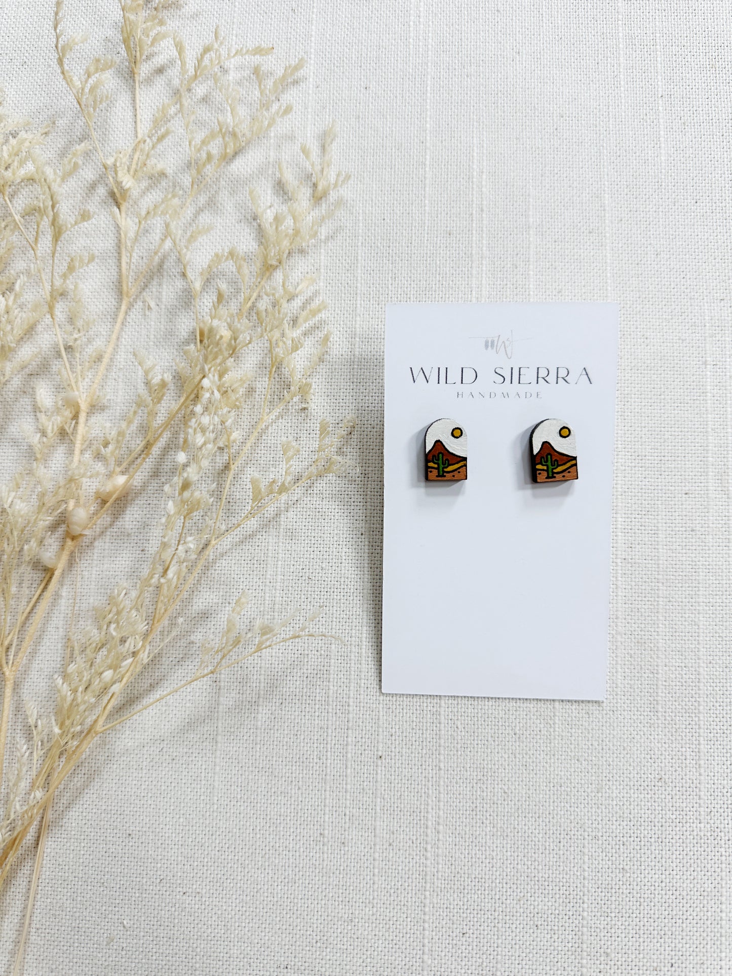 Cactus Landscape Wood Stud