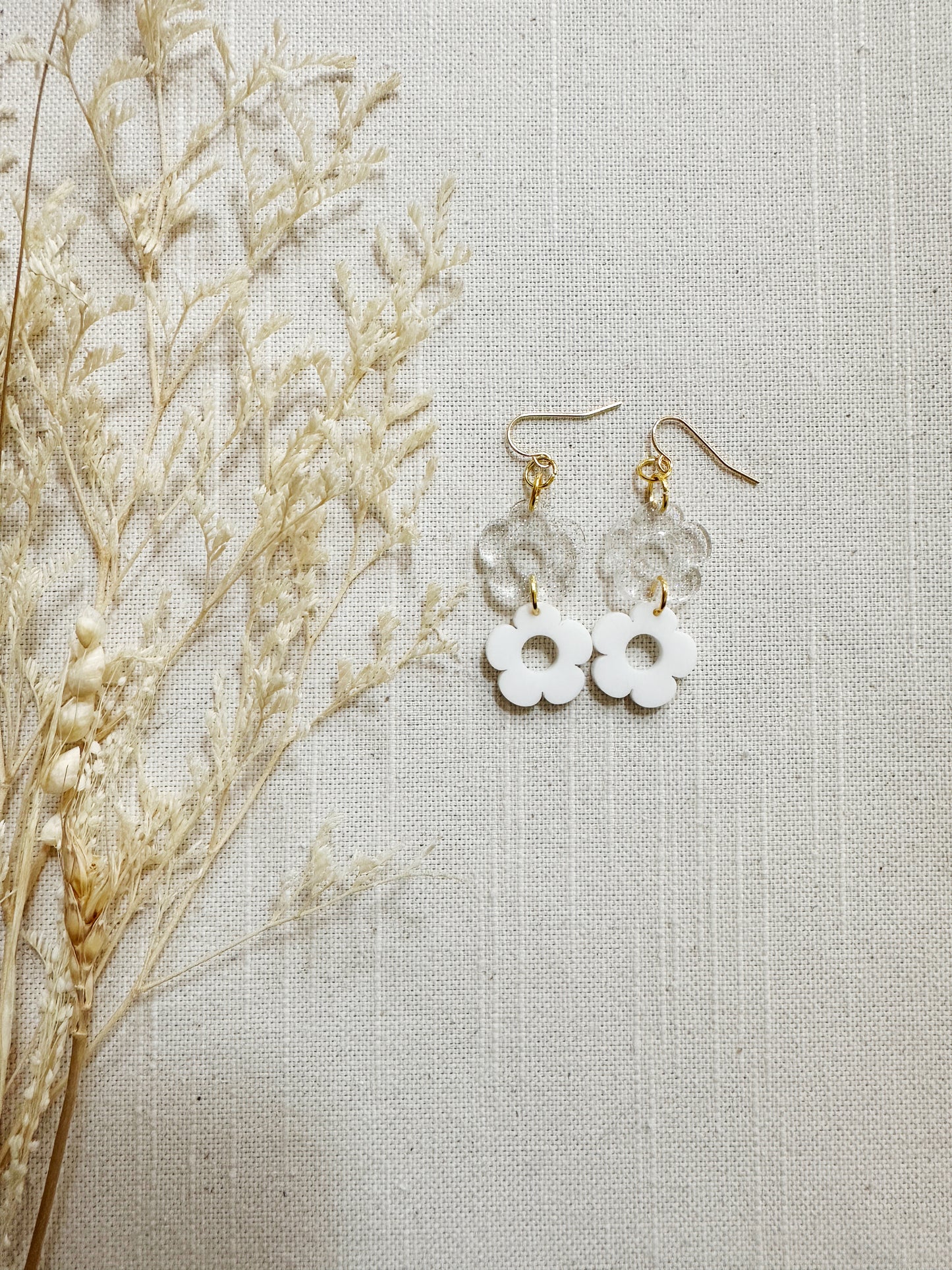 Double Acrylic Daisy