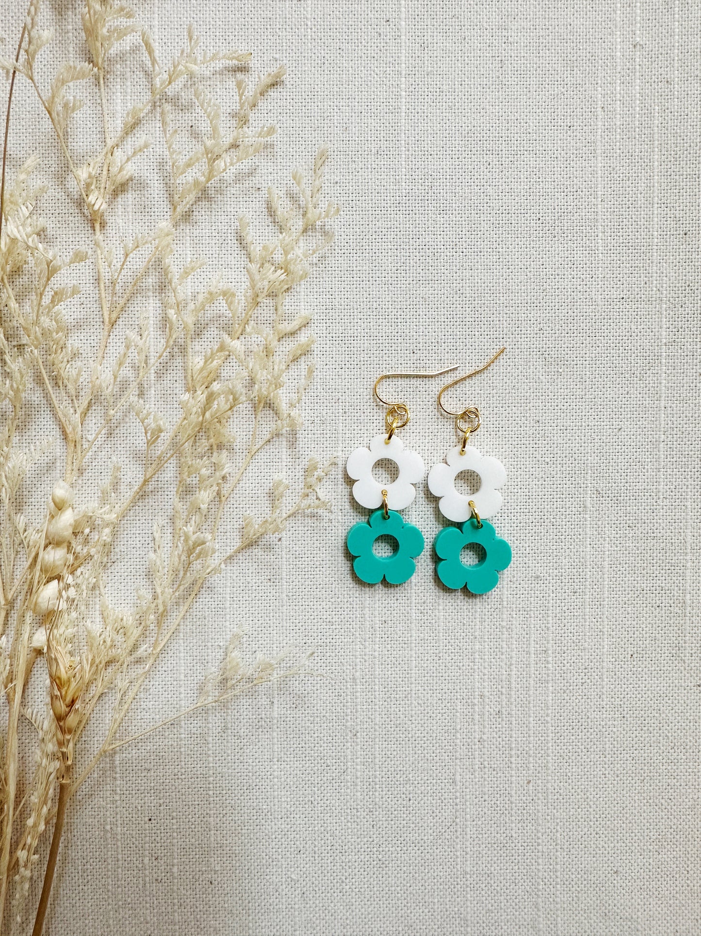 Double Acrylic Daisy