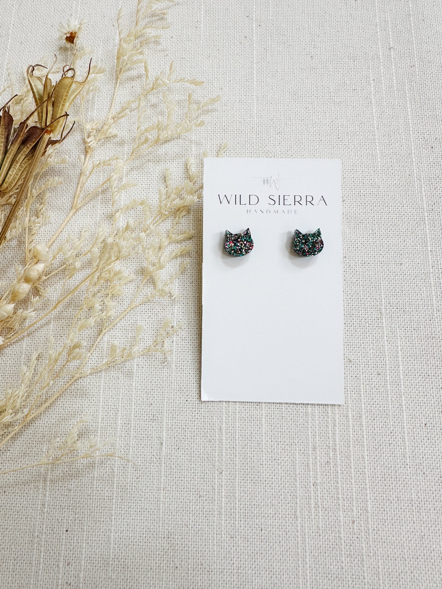 Cat Head Acrylic Stud