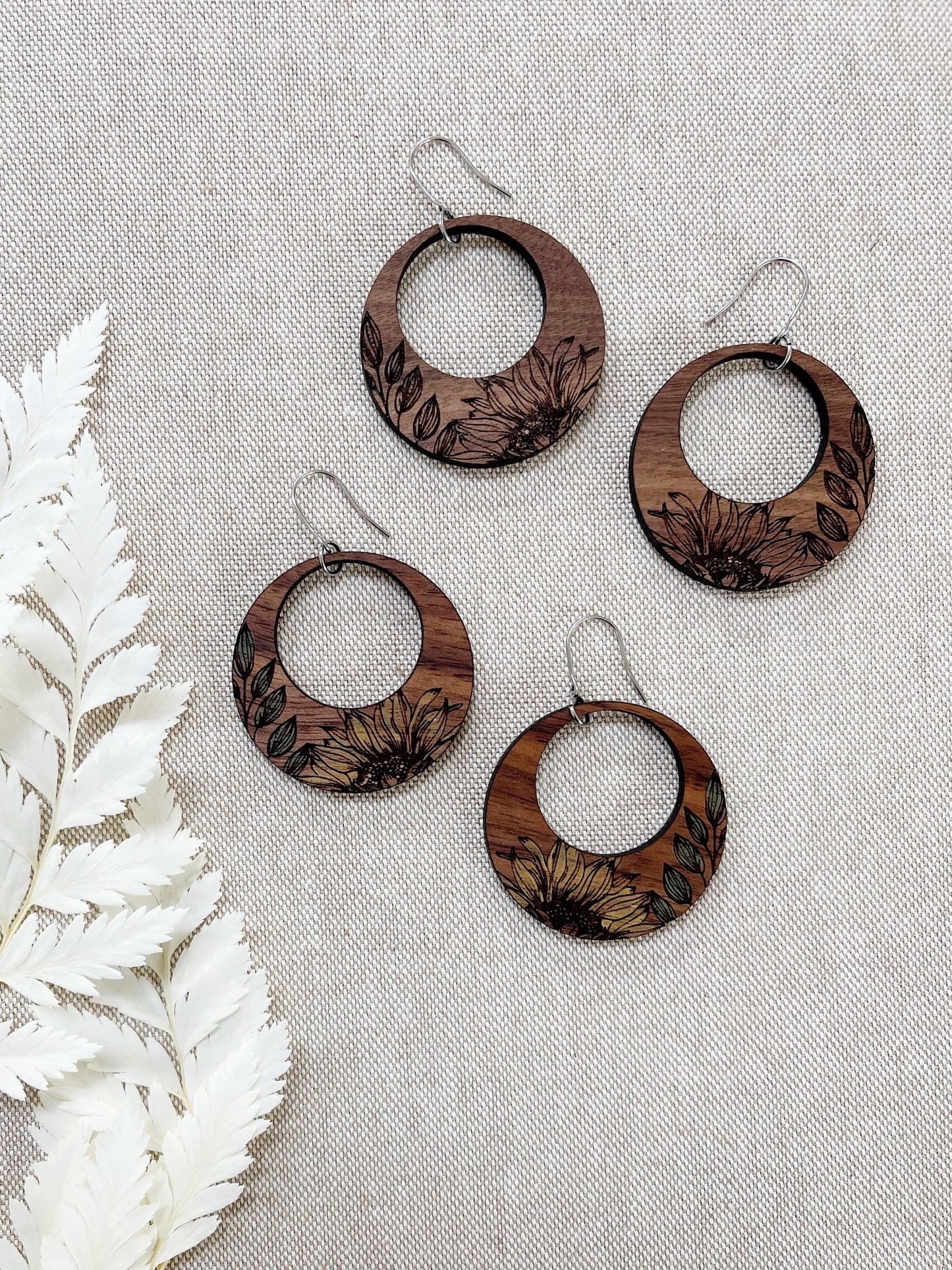 Wood Sunflower Circle