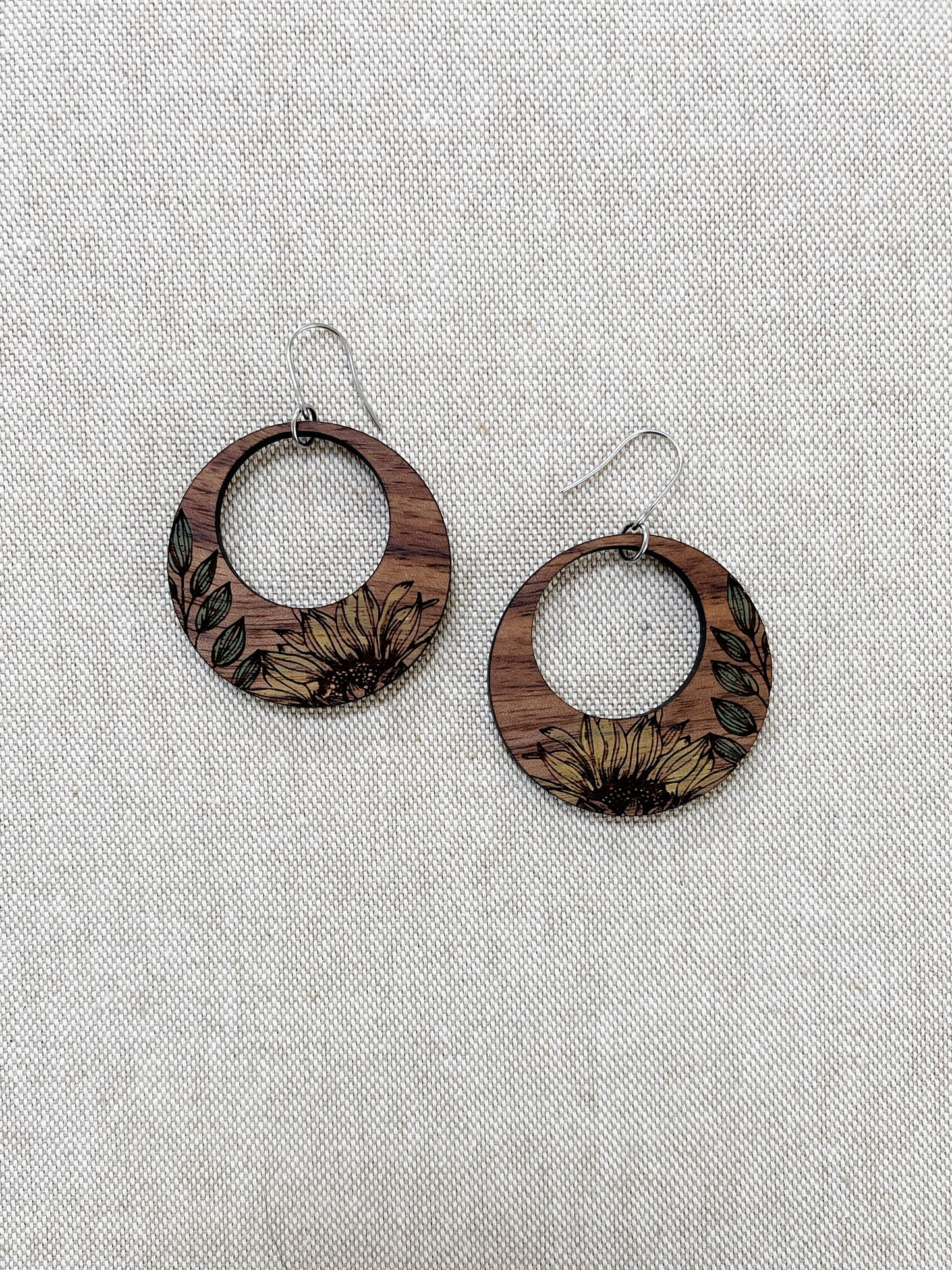 Wood Sunflower Circle