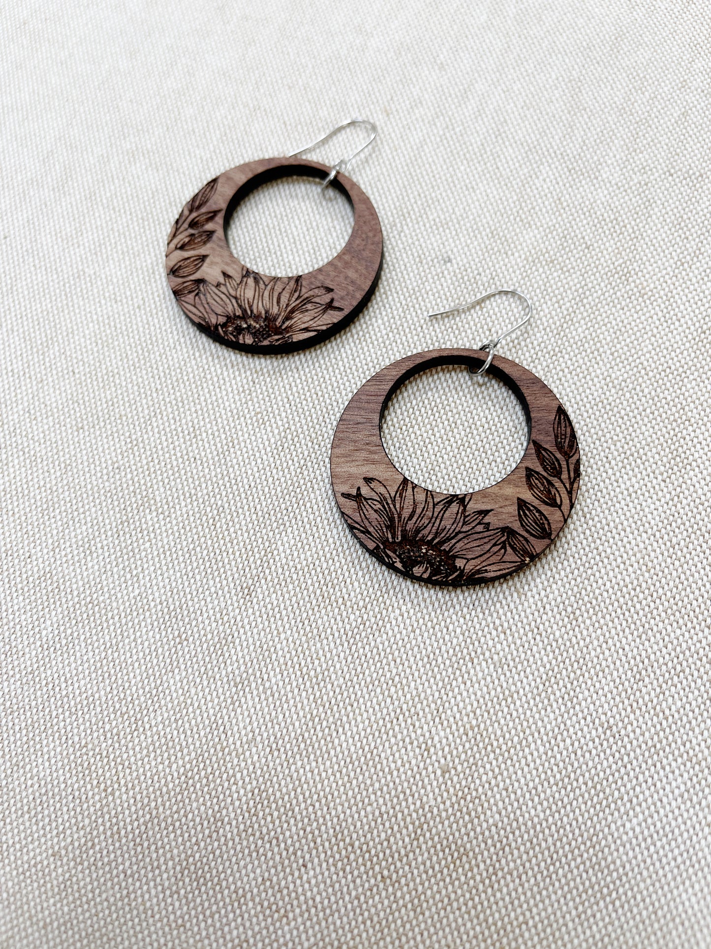 Wood Sunflower Circle