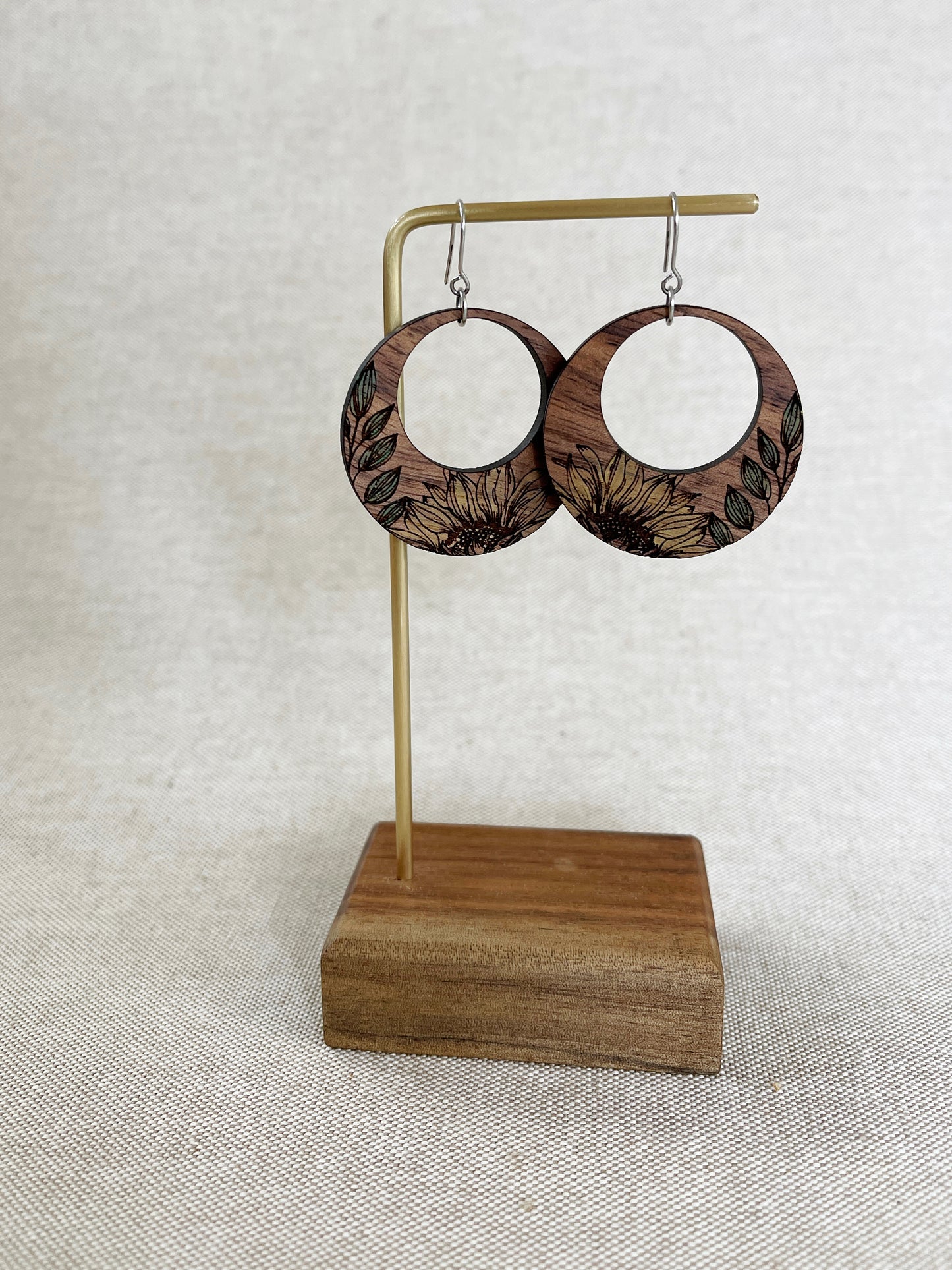 Wood Sunflower Circle