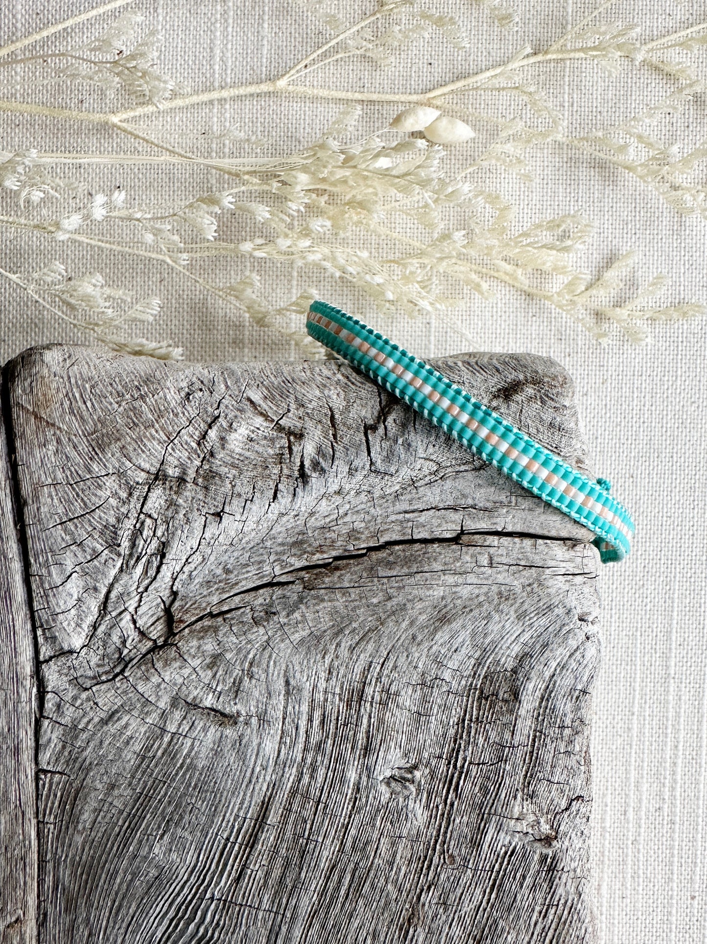 Small Stripe Beaded Bracelet 1