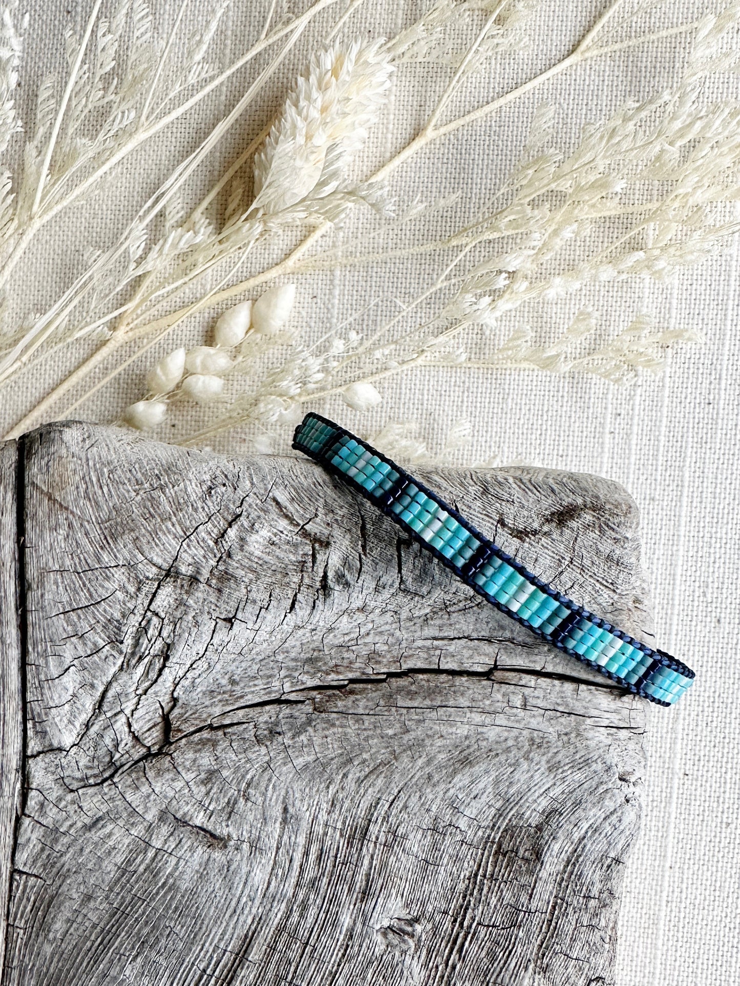 Small Stripe Beaded Bracelet 2
