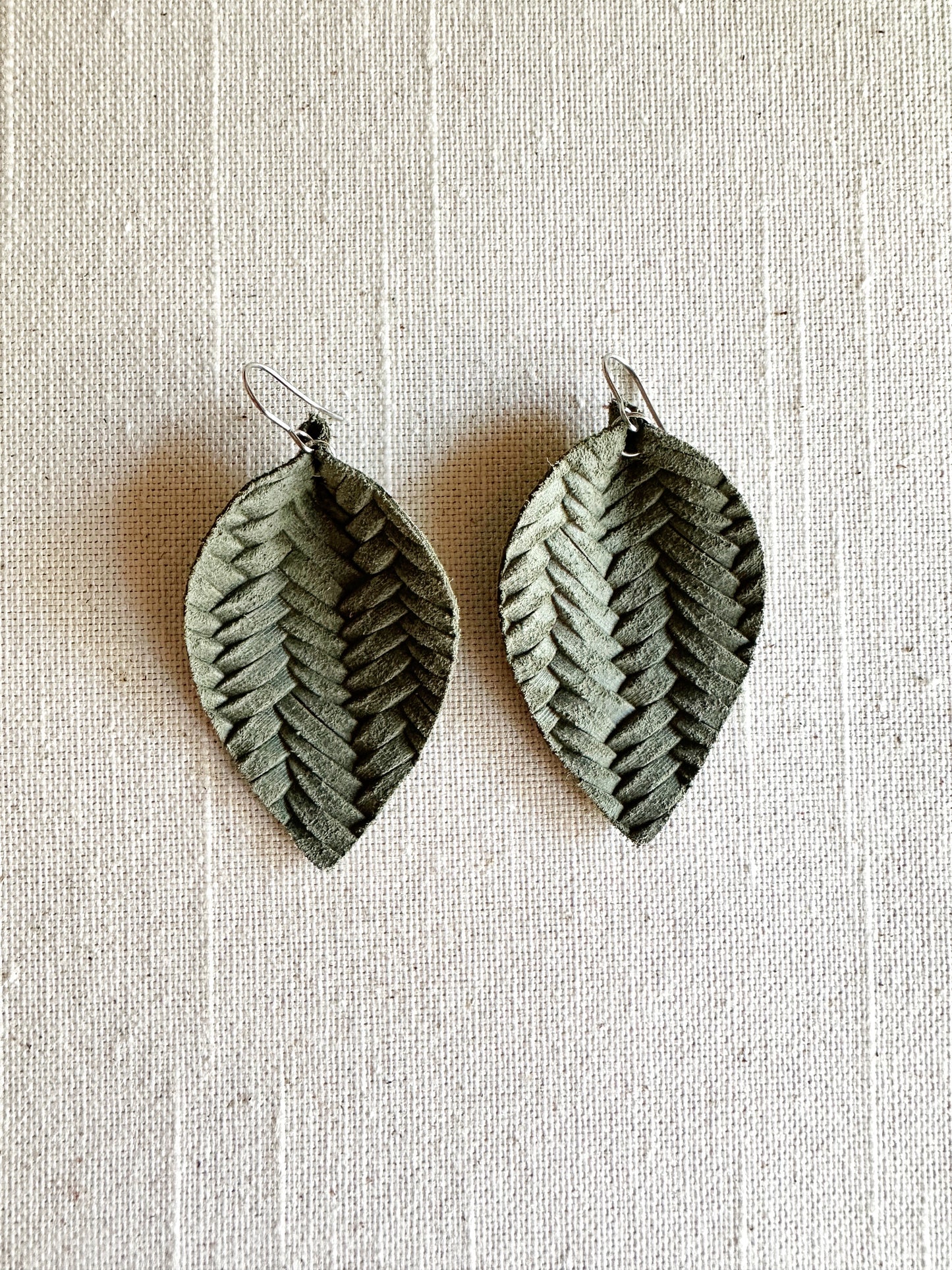 Braided Leather Leaf