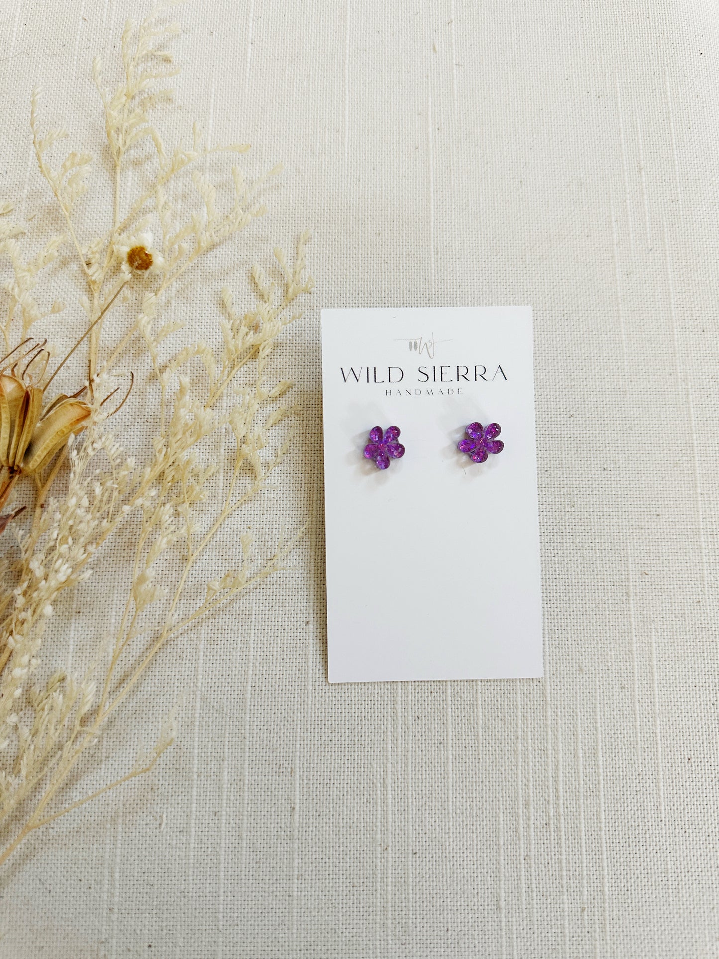 Acrylic Retro Flower Stud