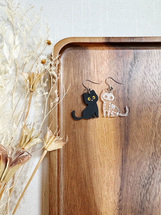Black Cat Skeleton