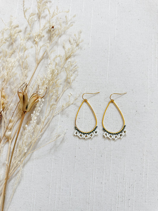 Daisy Teardrop