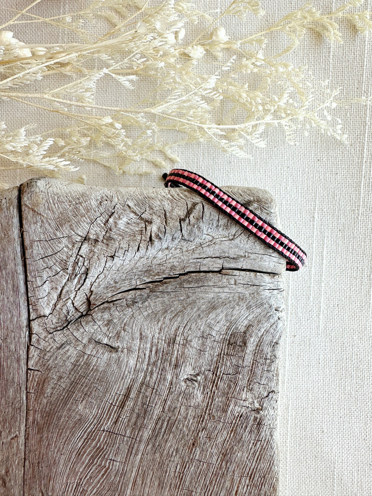 Small Stripe Beaded Bracelet 1