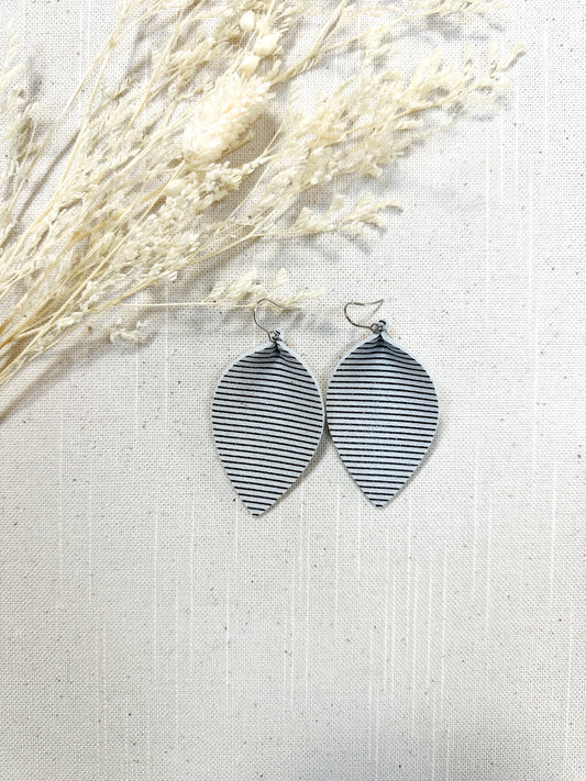 Stripe Leather Leaf